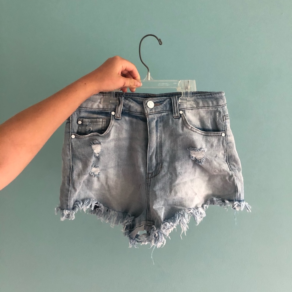 Forever 21 light wash denim shorts